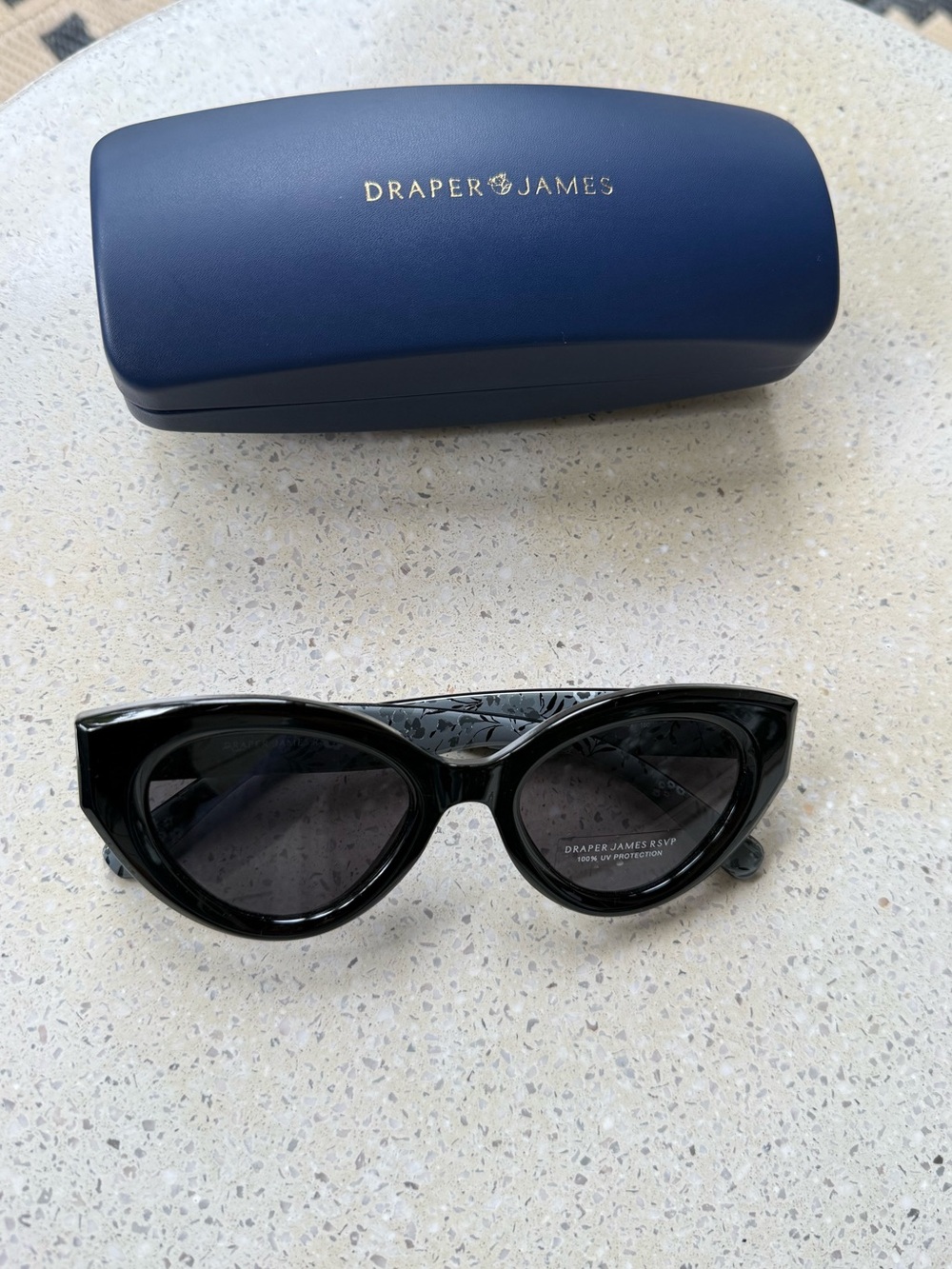 Draper James RSVP Women’s Black Cat-Eye Sunglasses DJ9019 - Picture 8 of 10